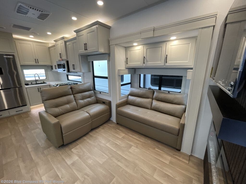 New 2026 Grand Design Solitude 417KB available in Columbia City, Indiana