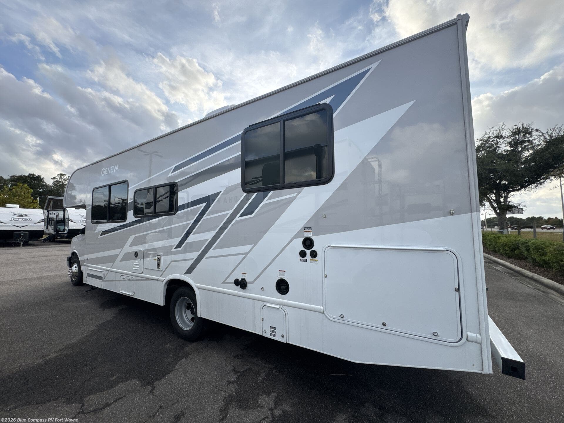 New 2026 Thor Motor Coach Geneva 28VZ Chevy available in Columbia City, Indiana