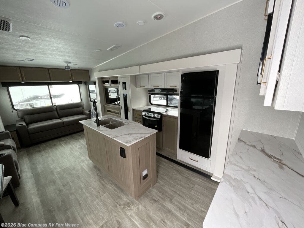 New 2026 Jayco Eagle SLE 30RLT available in Columbia City, Indiana