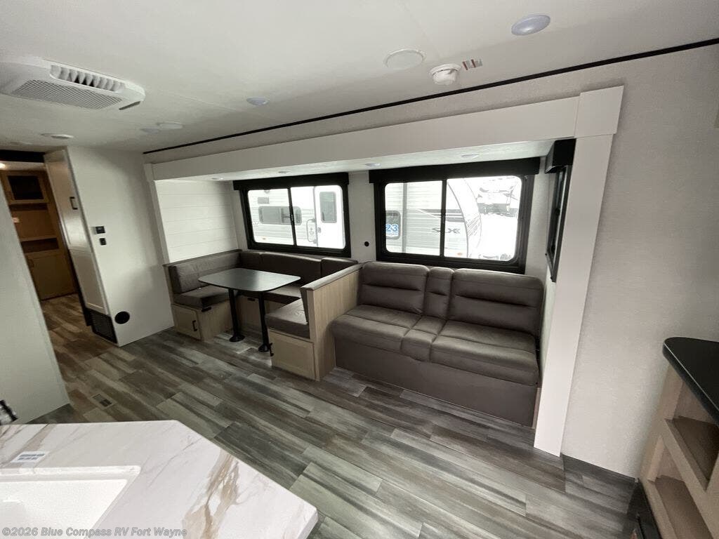 New 2026 Jayco Jay Flight SLX 321BDS available in Columbia City, Indiana