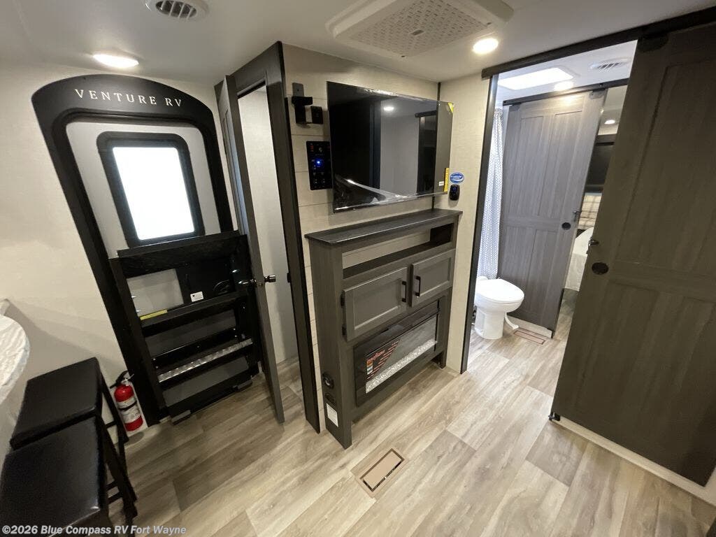 New 2026 Venture RV Stratus SR262VFK available in Columbia City, Indiana