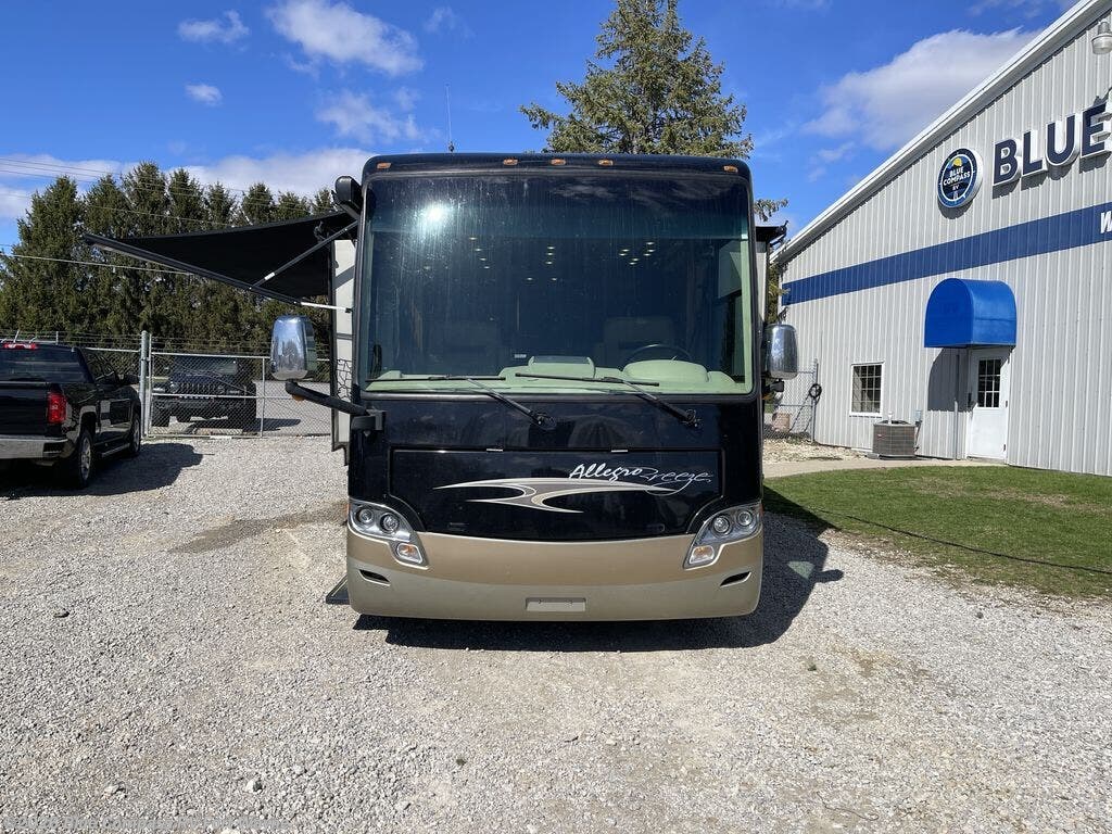 Used 2015 Tiffin Allegro Breeze 32 BR available in Columbia City, Indiana