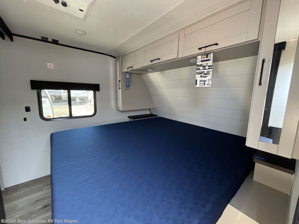 2026 Jay Feather 27BH by Jayco from Blue Compass RV Fort Wayne in Columbia City, Indiana