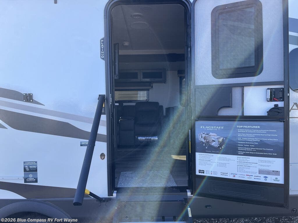 2026 Flagstaff Super Lite 26FKBS by Forest River from Blue Compass RV Fort Wayne in Columbia City, Indiana