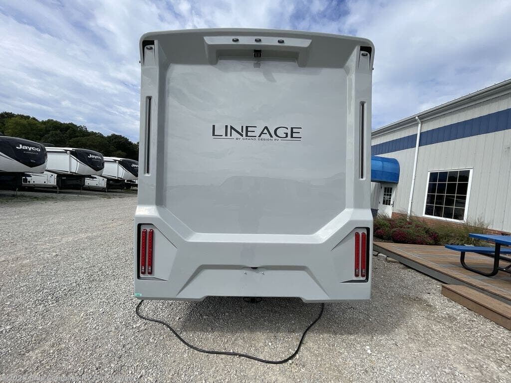 2026 Lineage Series M 25TK by Grand Design from Blue Compass RV Fort Wayne in Columbia City, Indiana