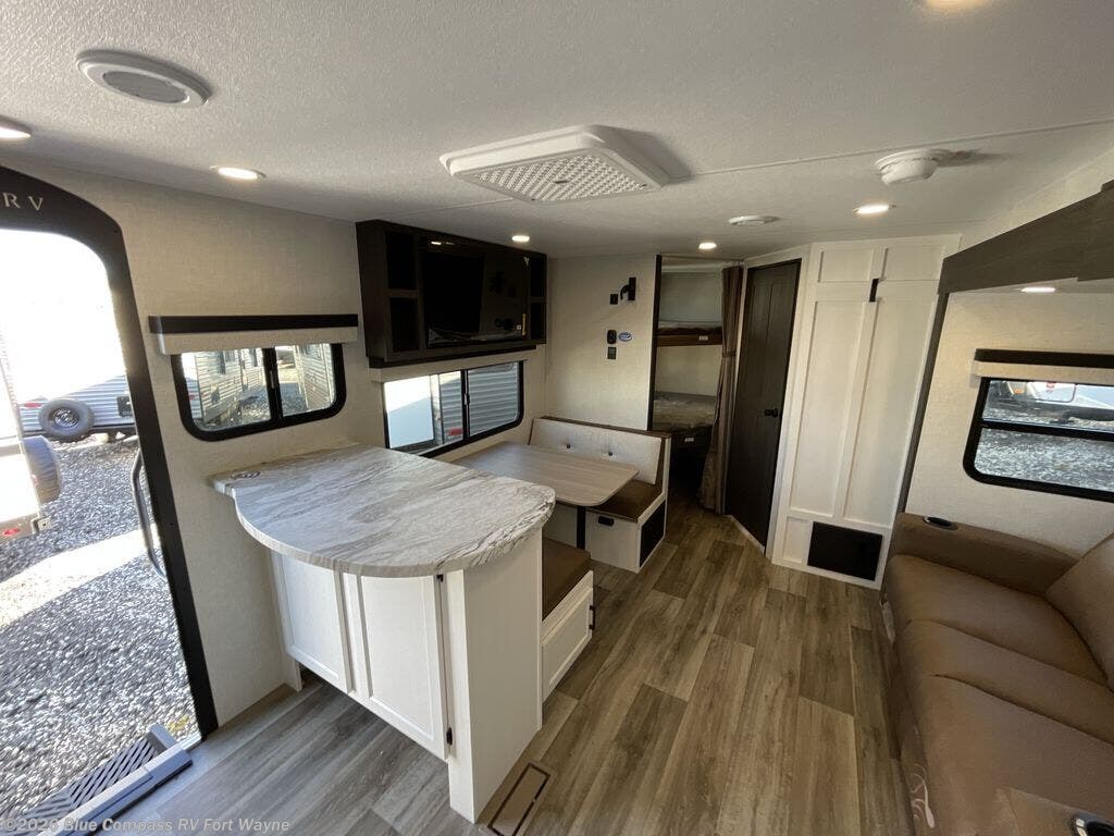 New 2026 Venture RV Stratus SR302VBH available in Columbia City, Indiana