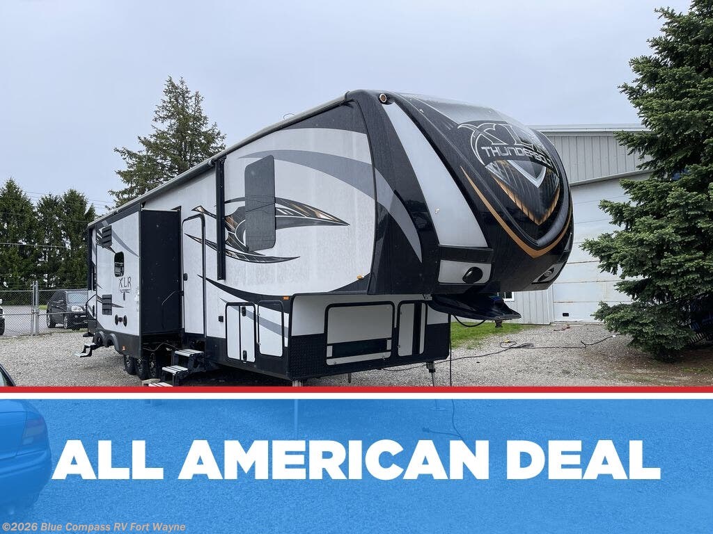 2016 Forest River XLR Thunderbolt 415AMP - Used Toy Hauler For Sale by Blue Compass RV Fort Wayne in Columbia City, Indiana features Slideout