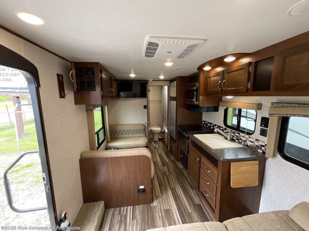 Used 2017 Jayco Jay Flight 23RB available in Columbia City, Indiana