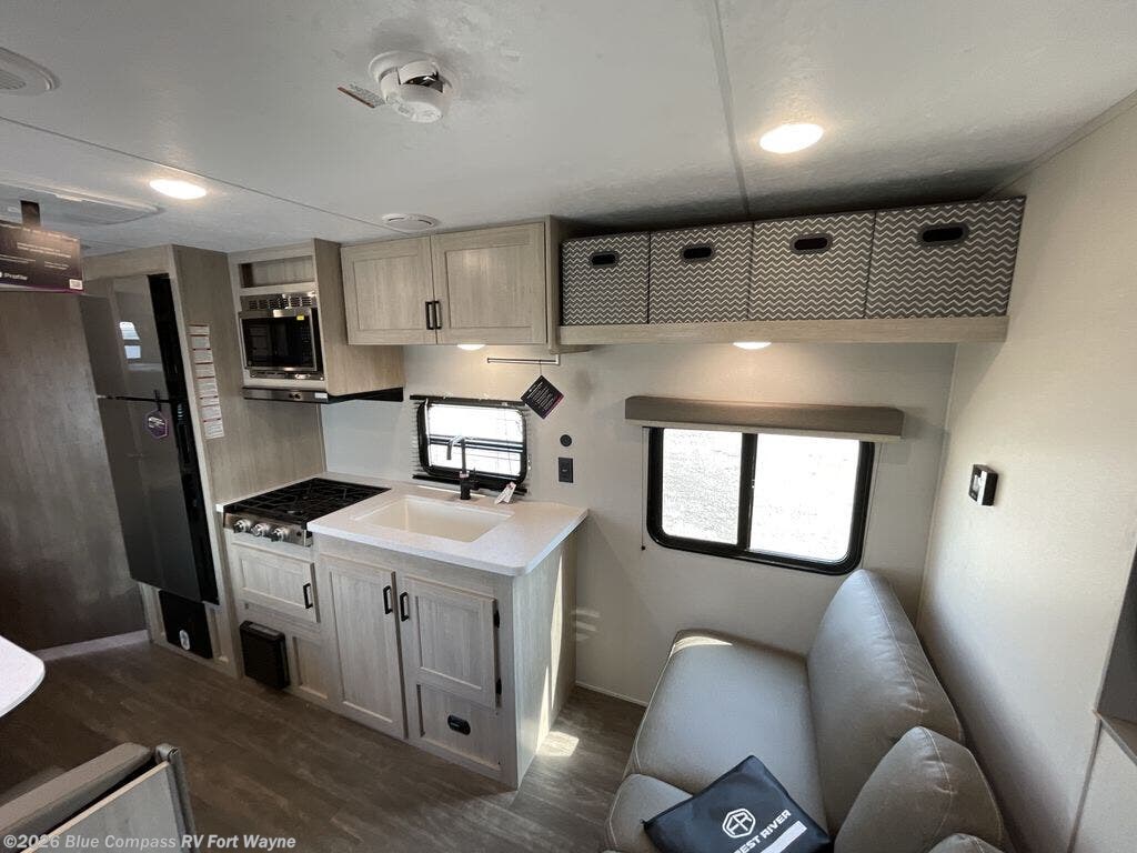 2026 Aurora Light 26BH by Forest River from Blue Compass RV Fort Wayne in Columbia City, Indiana