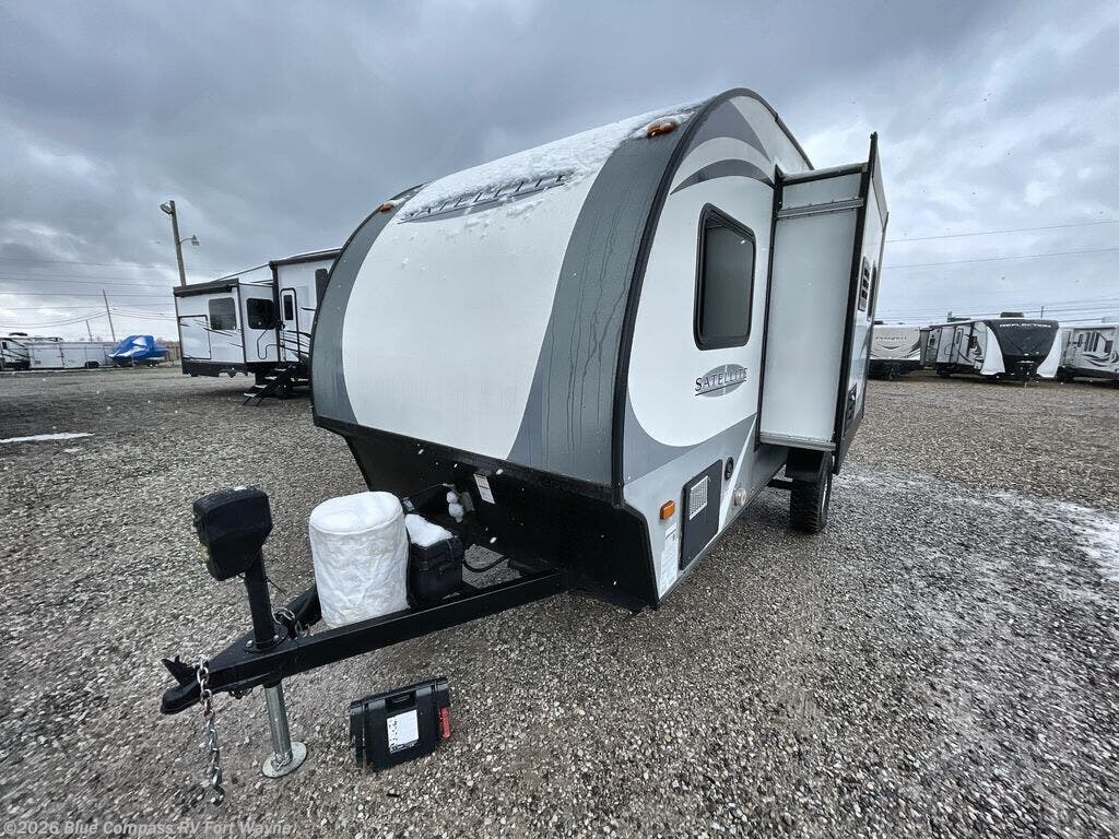 Used 2018 Starcraft Satellite 17RB available in Columbia City, Indiana