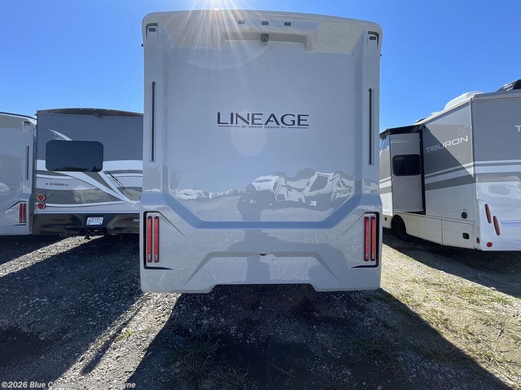 2027 Lineage Series M 25FW by Grand Design from Blue Compass RV Fort Wayne in Columbia City, Indiana