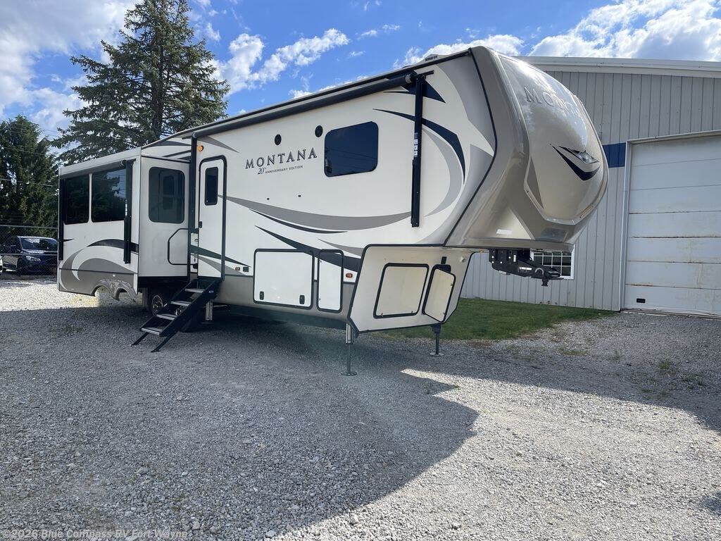 2019 Keystone Montana 3100RL - Used Fifth Wheel For Sale by Blue Compass RV Fort Wayne in Columbia City, Indiana