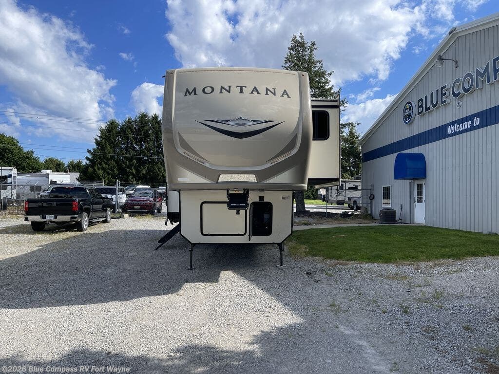 2019 Montana 3100RL by Keystone from Blue Compass RV Fort Wayne in Columbia City, Indiana