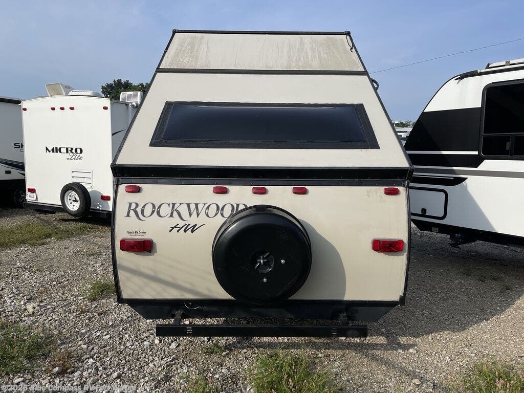 2015 Forest River Rockwood High Wall Series A212HW - Used Popup For Sale by Blue Compass RV Fort Wayne in Columbia City, Indiana