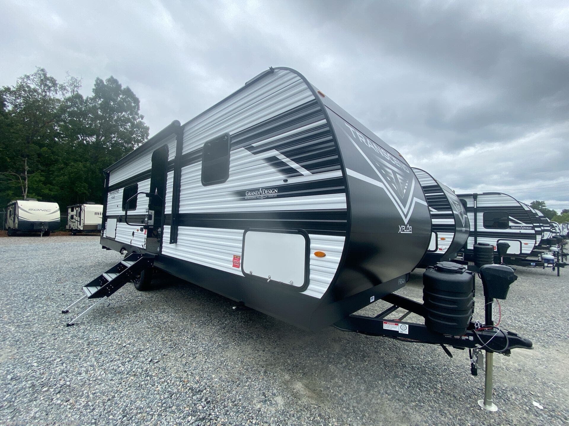 2026 Transcend Xplor 26BHX by Grand Design from Blue Compass RV Fort Wayne in Columbia City, Indiana