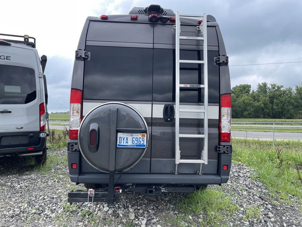 2018 Hymer Aktiv Base - Used Class B For Sale by Blue Compass RV Fort Wayne in Columbia City, Indiana