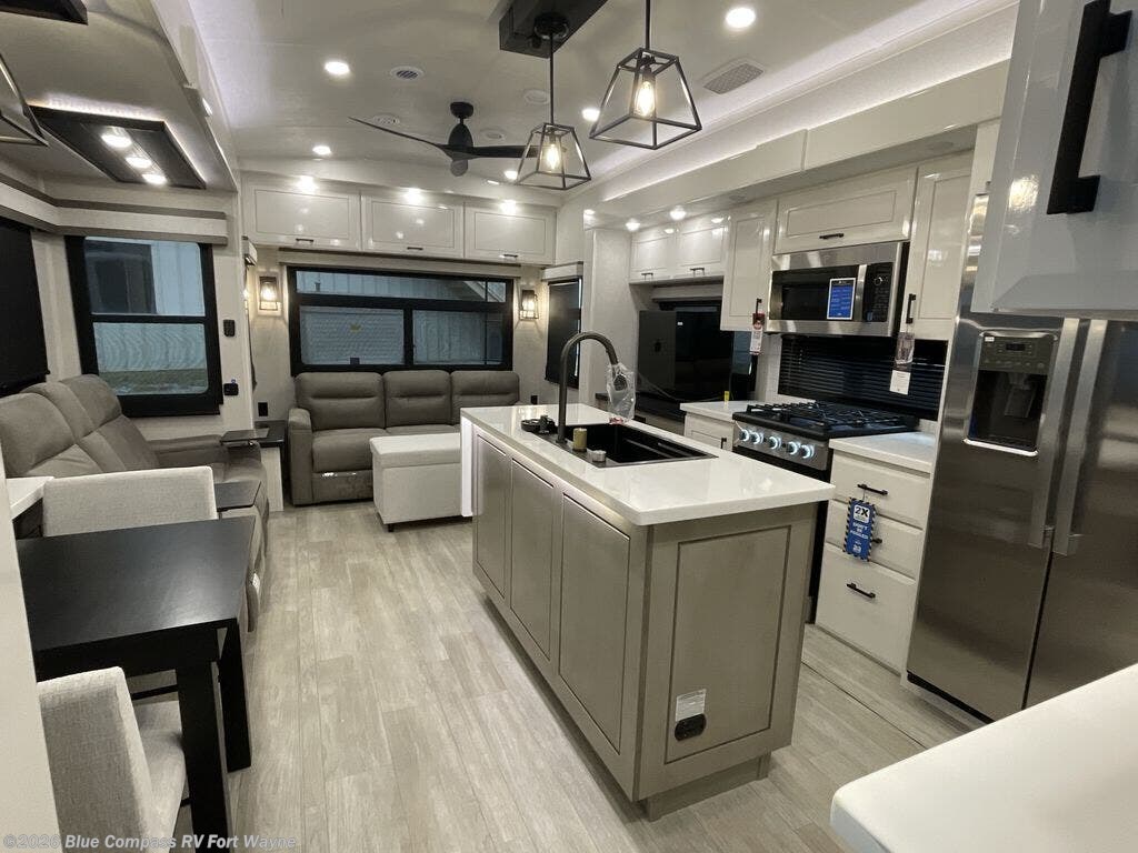 2026 Pinnacle 32RLTS by Jayco from Blue Compass RV Fort Wayne in Columbia City, Indiana