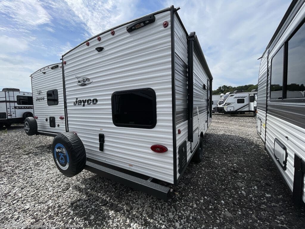 New 2027 Jayco Jay Flight 197MB available in Columbia City, Indiana