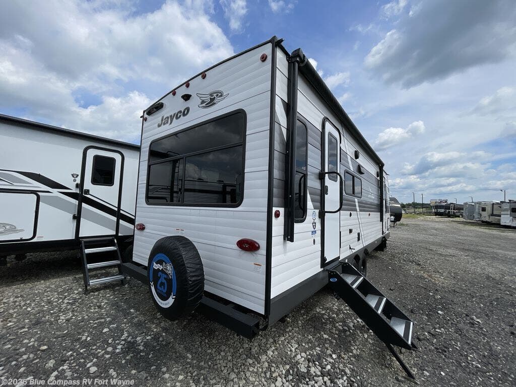 New 2027 Jayco Jay Flight 262RLS available in Columbia City, Indiana