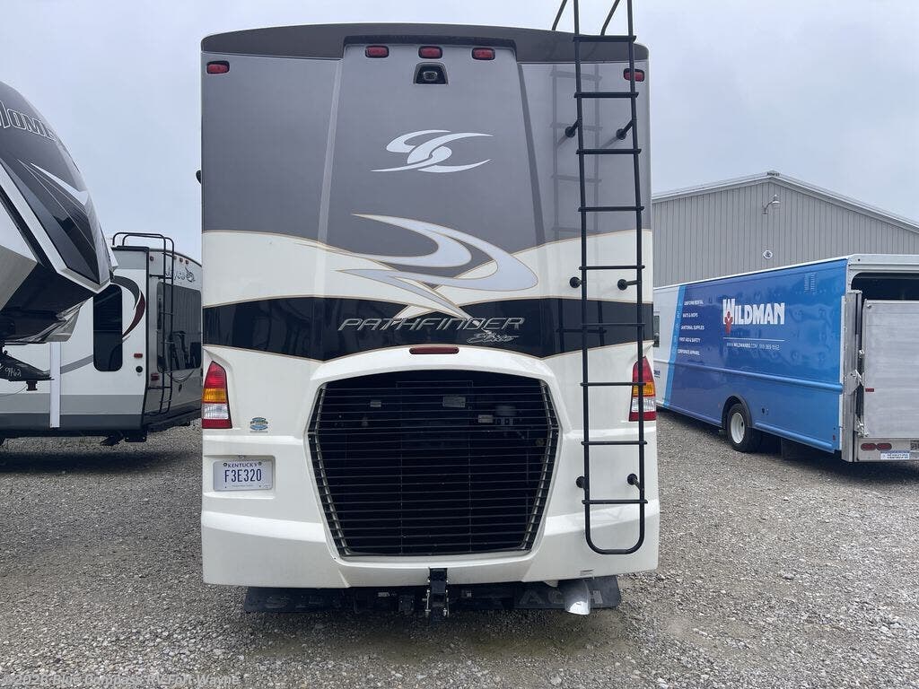 2015 Sportscoach Pathfinder 404RB by Coachmen from Blue Compass RV Fort Wayne in Columbia City, Indiana
