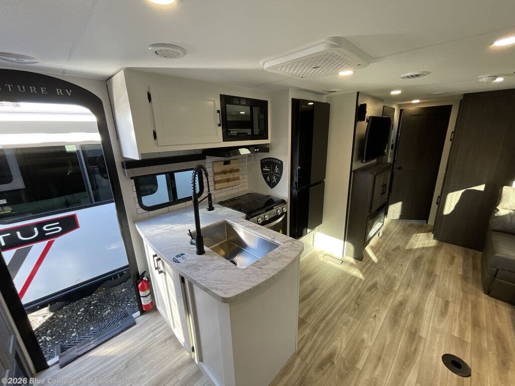 New 2026 Venture RV Stratus SR291VQB available in Columbia City, Indiana
