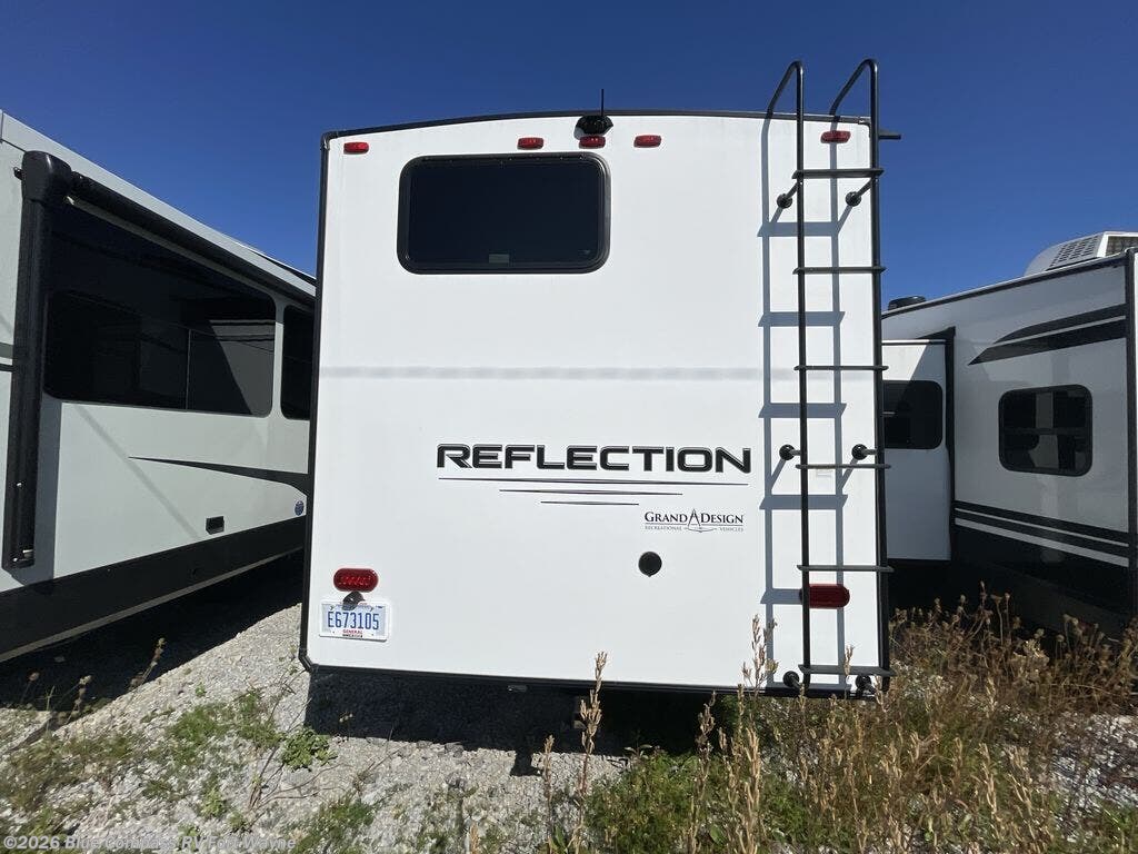 2022 Reflection 28BH by Grand Design from Blue Compass RV Fort Wayne in Columbia City, Indiana