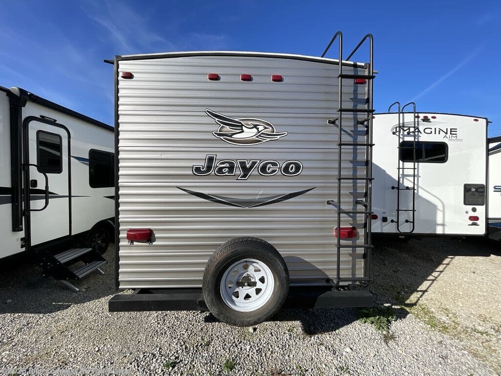 2017 Jay Flight SLX 212QBW by Jayco from Blue Compass RV Fort Wayne in Columbia City, Indiana
