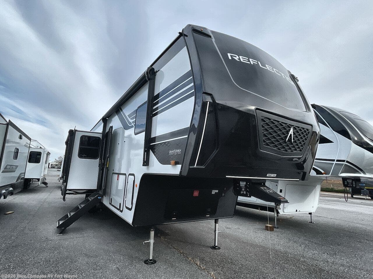 2026 Reflection 362TBS by Grand Design from Blue Compass RV Fort Wayne in Columbia City, Indiana