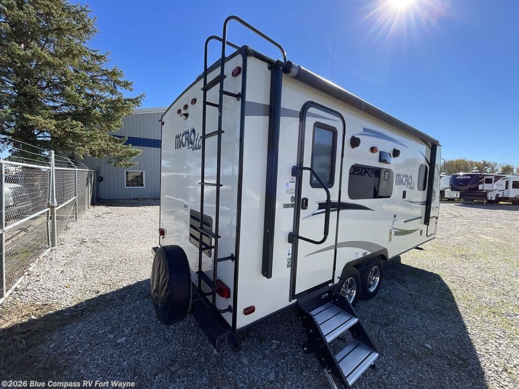 Used 2017 Forest River Flagstaff Micro Lite 21FBRS available in Columbia City, Indiana