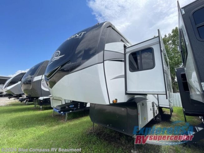 2022 North Point 310RLTS by Jayco from ExploreUSA RV Supercenter - Beaumont, TX in Vidor, Texas
