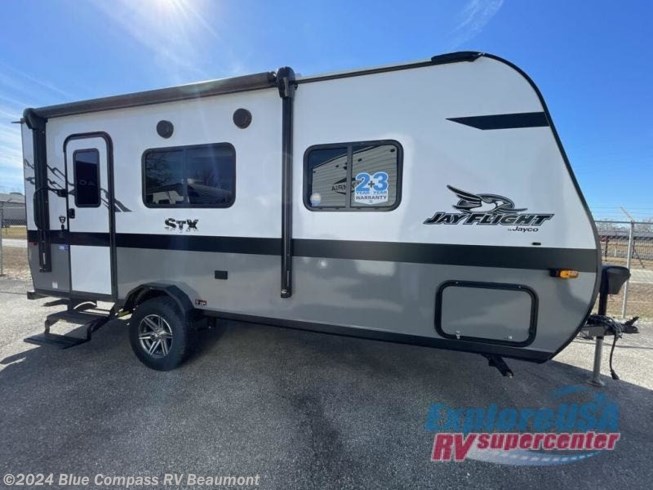 2022 Jayco Jay Flight 195RB - New Travel Trailer For Sale by ExploreUSA RV Supercenter - Beaumont, TX in Vidor, Texas