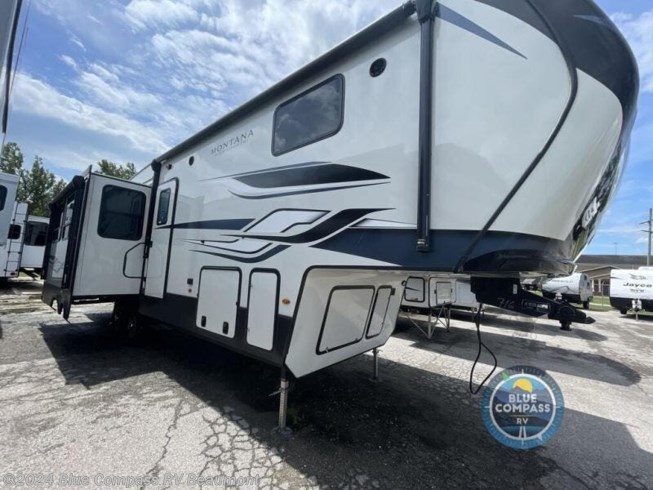 New 2022 Keystone Montana High Country HM295RL available in Vidor, Texas