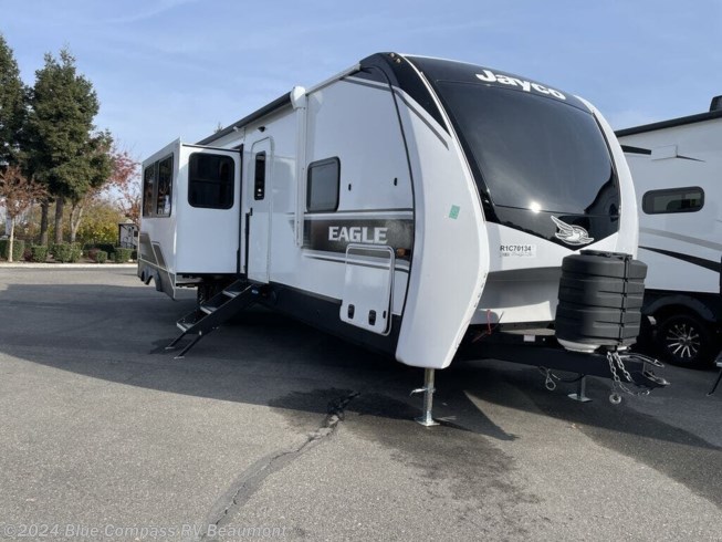 2024 Eagle 312BHOK by Jayco from Blue Compass RV Beaumont in Vidor, Texas