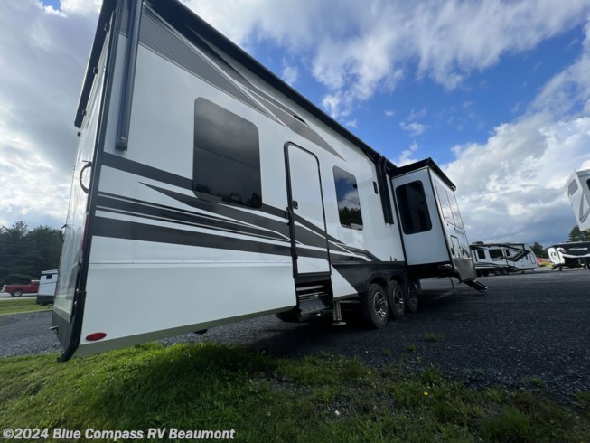 2023 Grand Design Momentum M-Class 398M - New Toy Hauler For Sale by Blue Compass RV Beaumont in Vidor, Texas