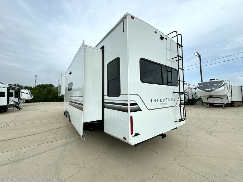 2024 Grand Design Influence 3503GK RV for Sale in Vidor, TX 77662