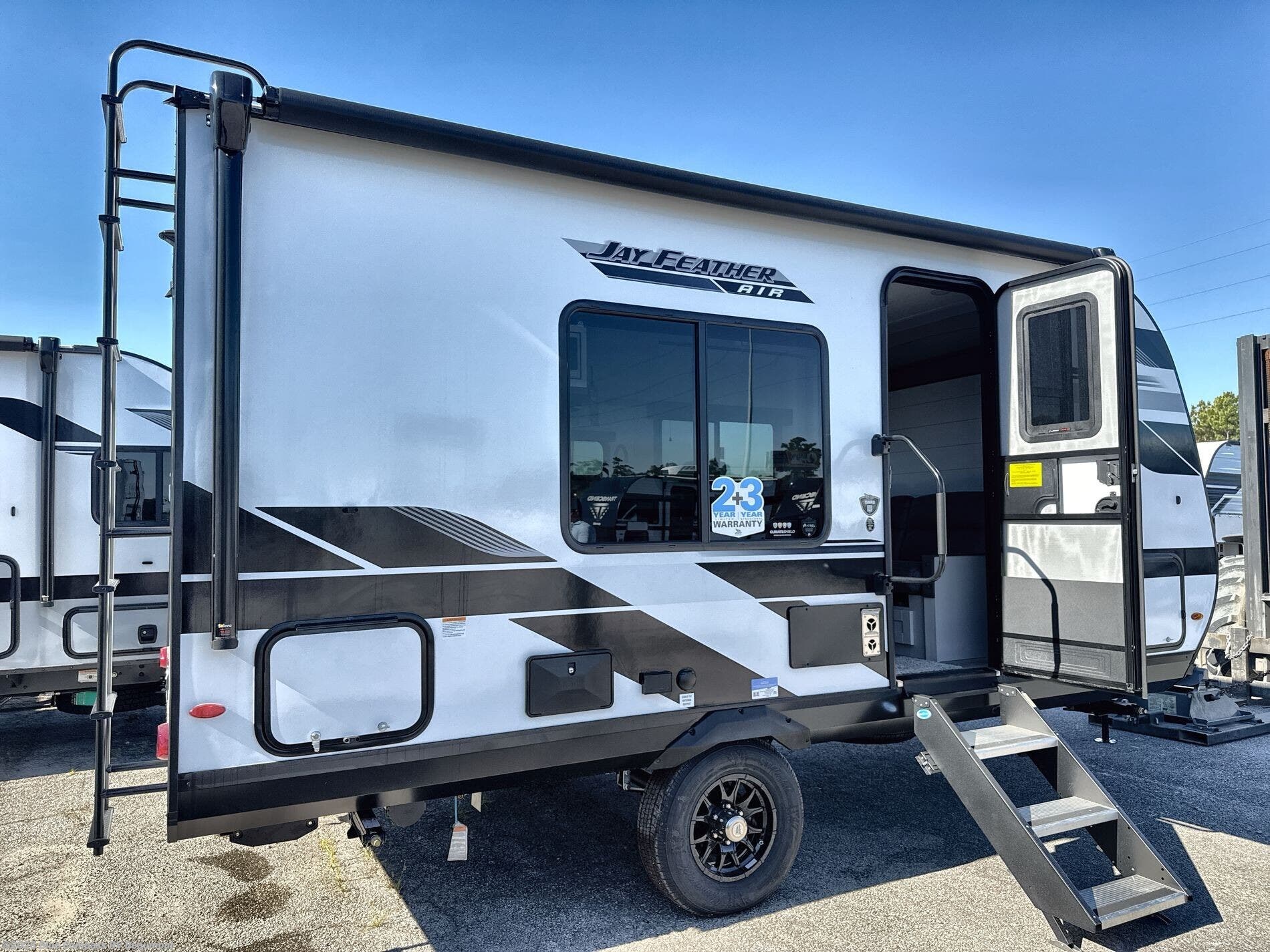 2026 Jay Feather Air 15MRB by Jayco from Blue Compass RV Beaumont in Vidor, Texas