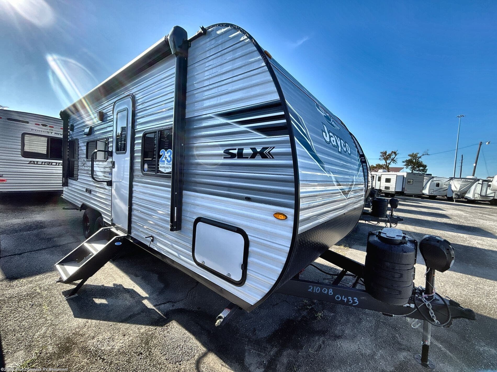 New 2026 Jayco Jay Flight SLX 210QB available in Vidor, Texas