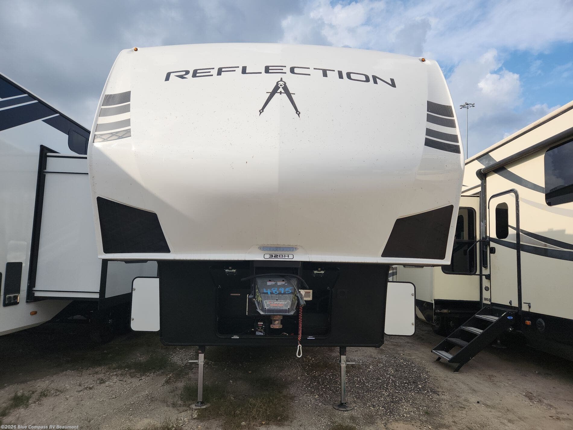 2026 Reflection 100 Series 32BH by Grand Design from Blue Compass RV Beaumont in Vidor, Texas
