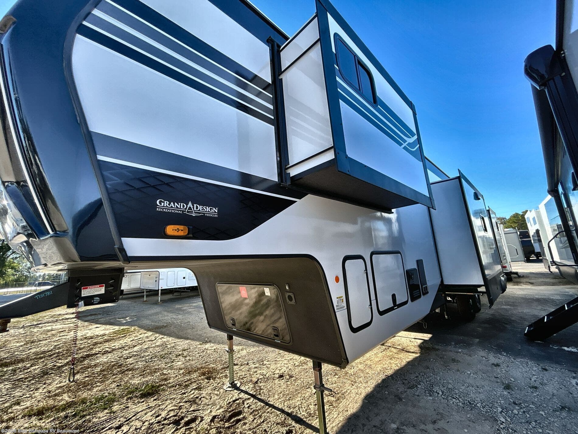 New 2026 Grand Design Reflection 362TBS available in Vidor, Texas