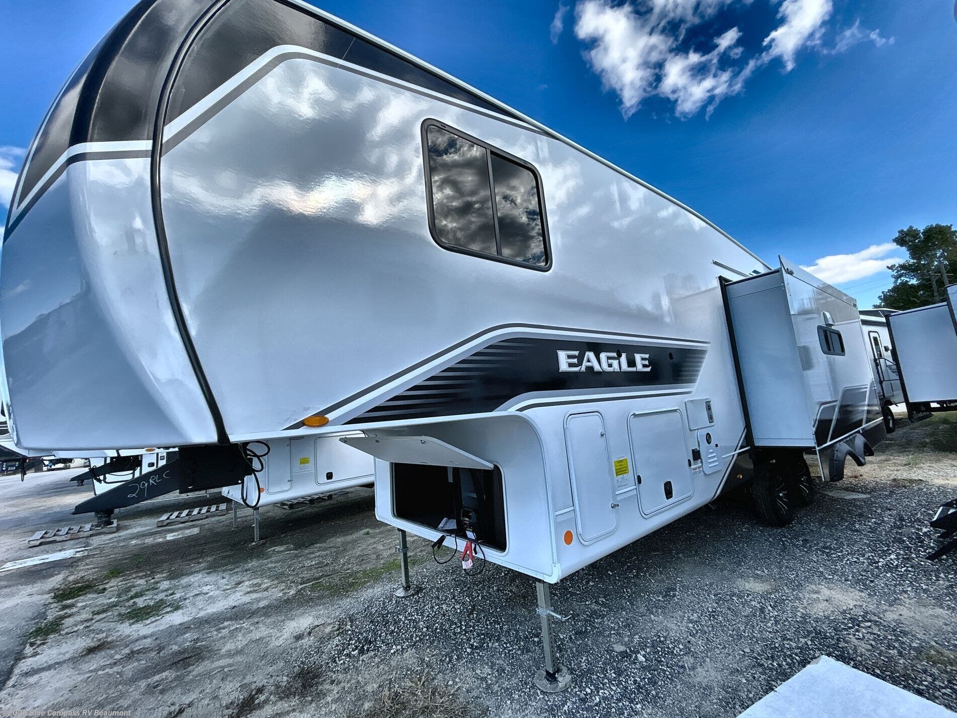 New 2026 Jayco Eagle HT 29RLC available in Vidor, Texas