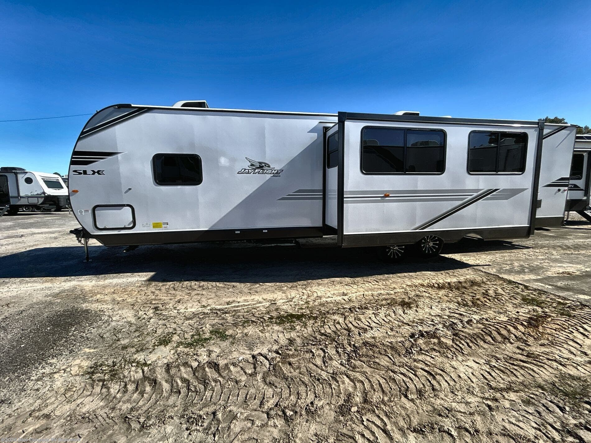New 2026 Jayco Jay Flight 330TBS  SLX available in Vidor, Texas