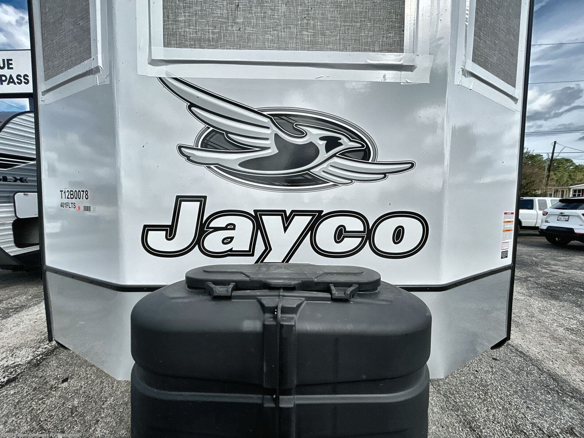 2026 Jayco Jay Flight Bungalow 401FLTS DS - New Destination Trailer For Sale by Blue Compass RV Beaumont in Vidor, Texas