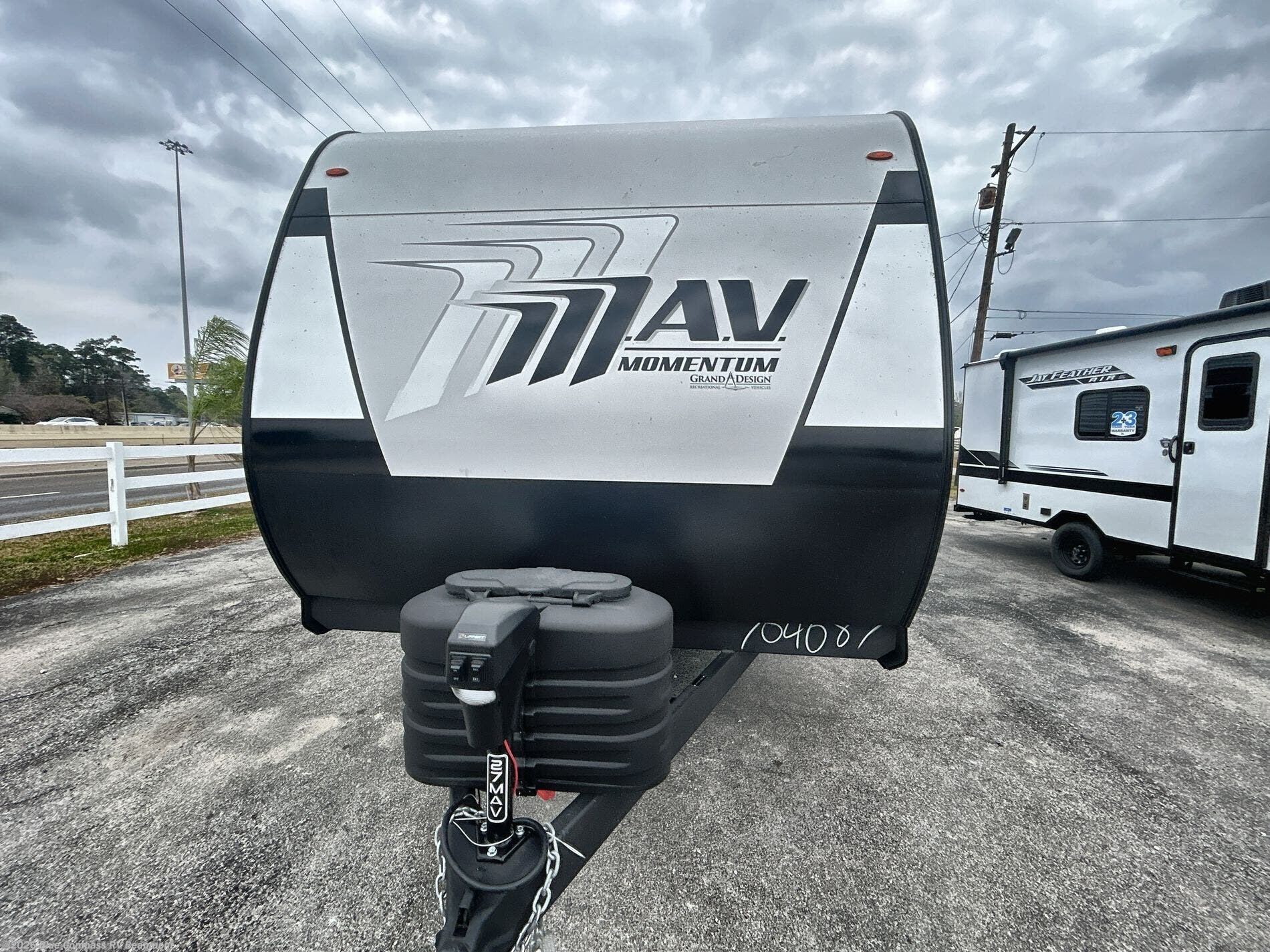 2026 Momentum MAV 27MAV by Grand Design from Blue Compass RV Beaumont in Vidor, Texas