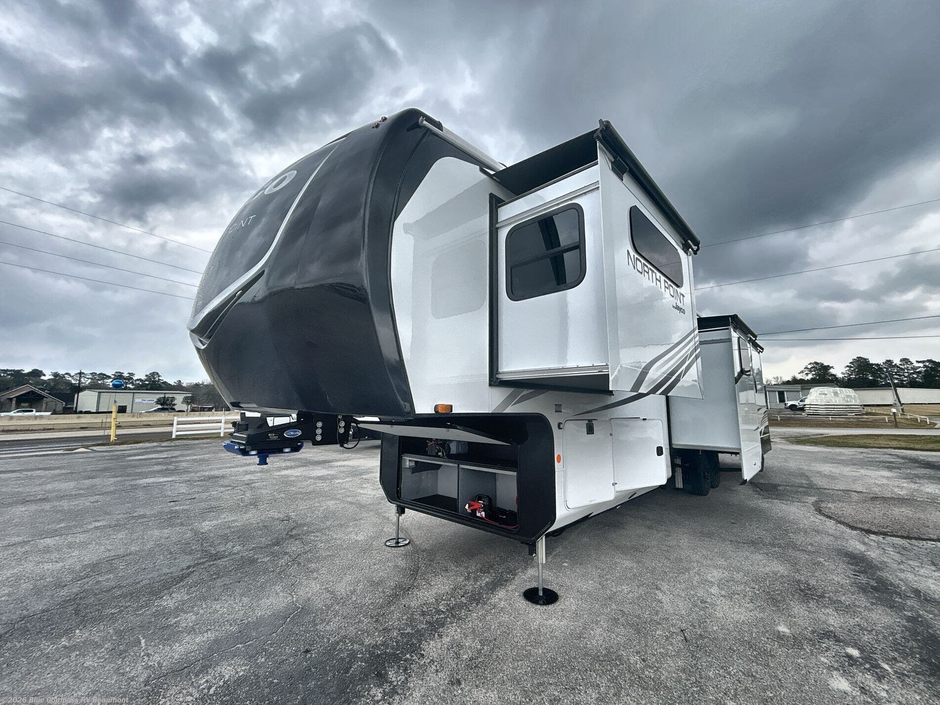 New 2026 Jayco North Point 377RLBH available in Vidor, Texas
