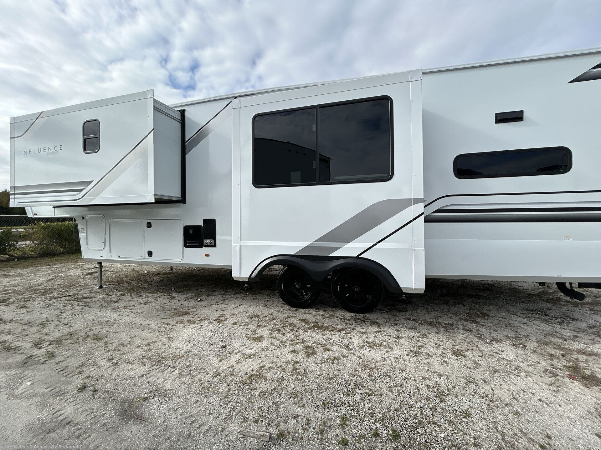 New 2025 Grand Design Influence 3203GK available in Vidor, Texas