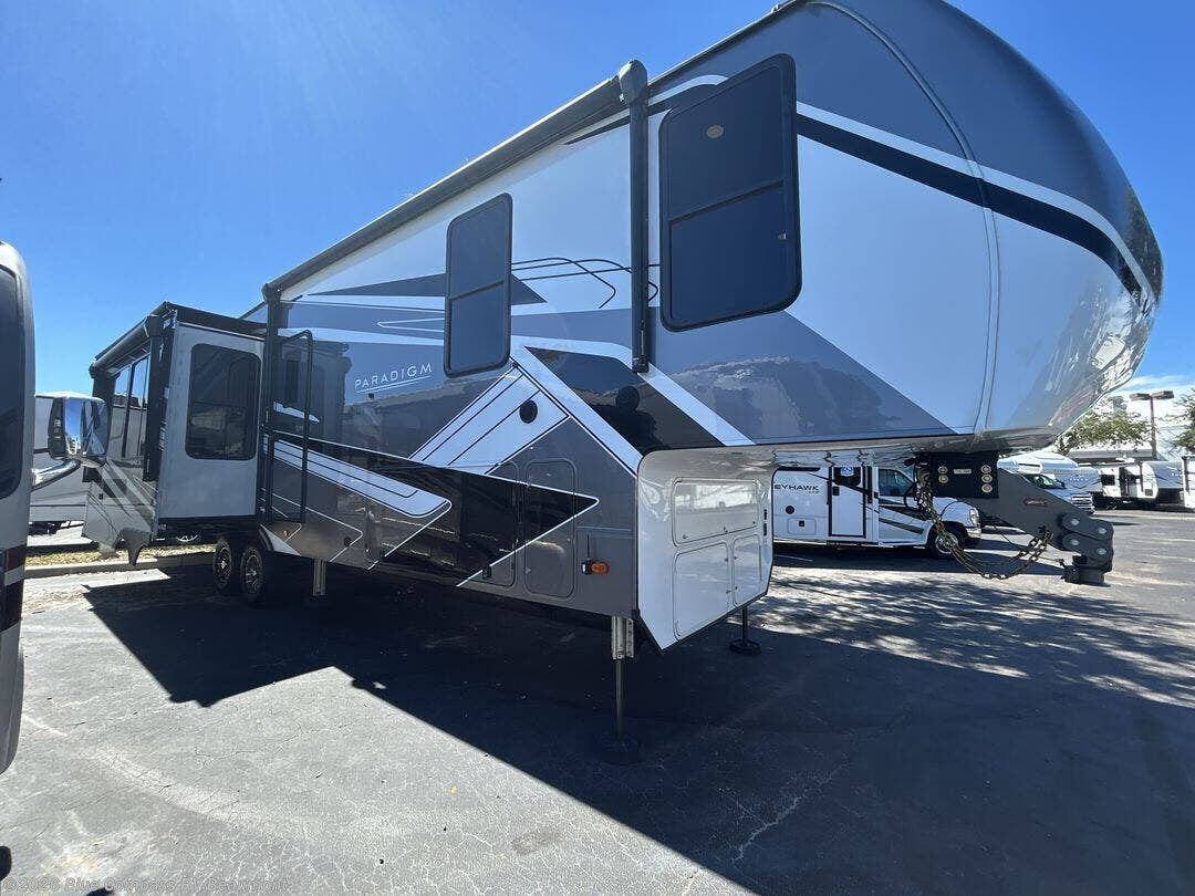 2024 Paradigm 340RL by Alliance RV from Blue Compass RV Beaumont in Vidor, Texas