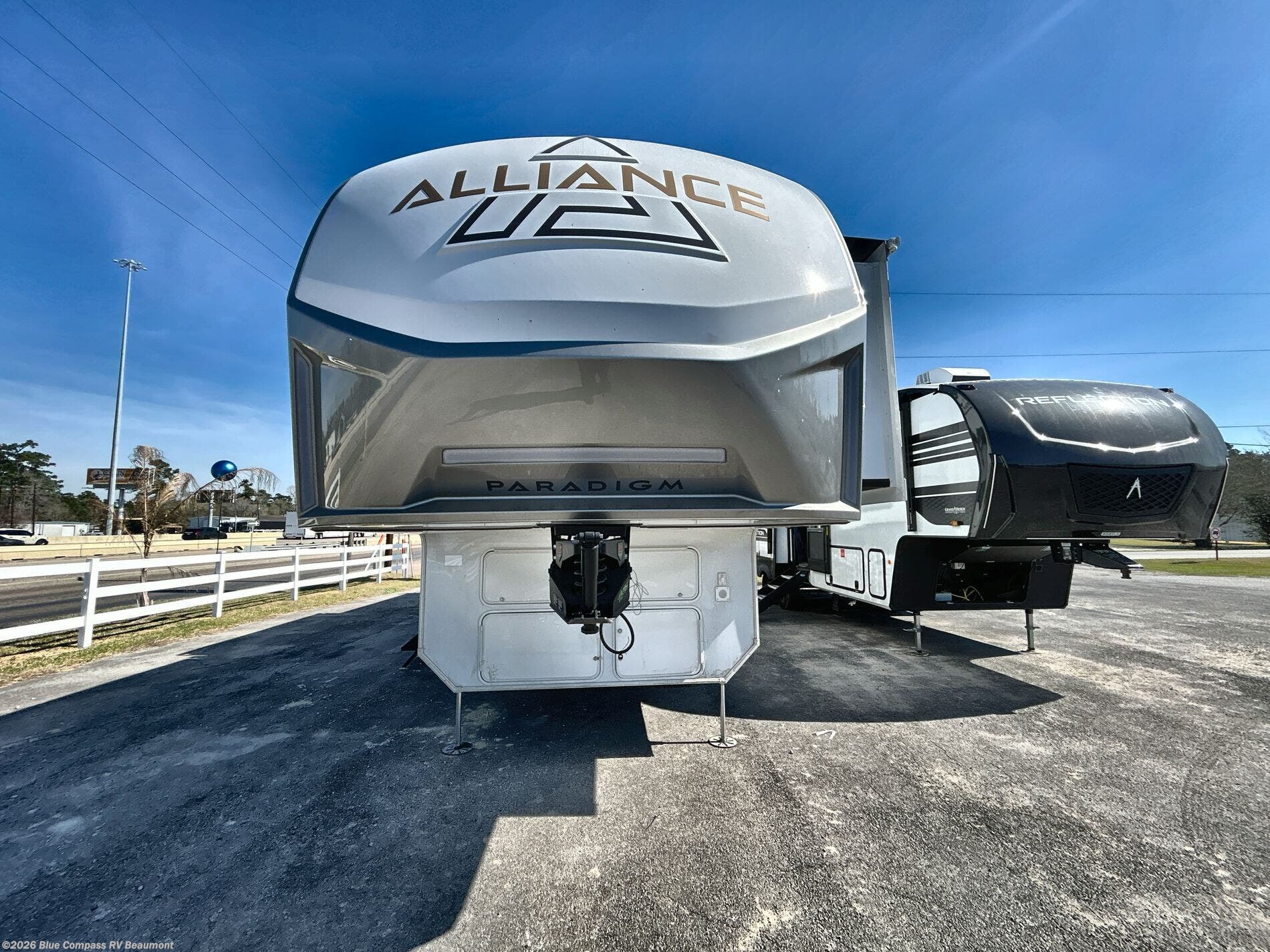 2026 Paradigm 395DS by Alliance RV from Blue Compass RV Beaumont in Vidor, Texas