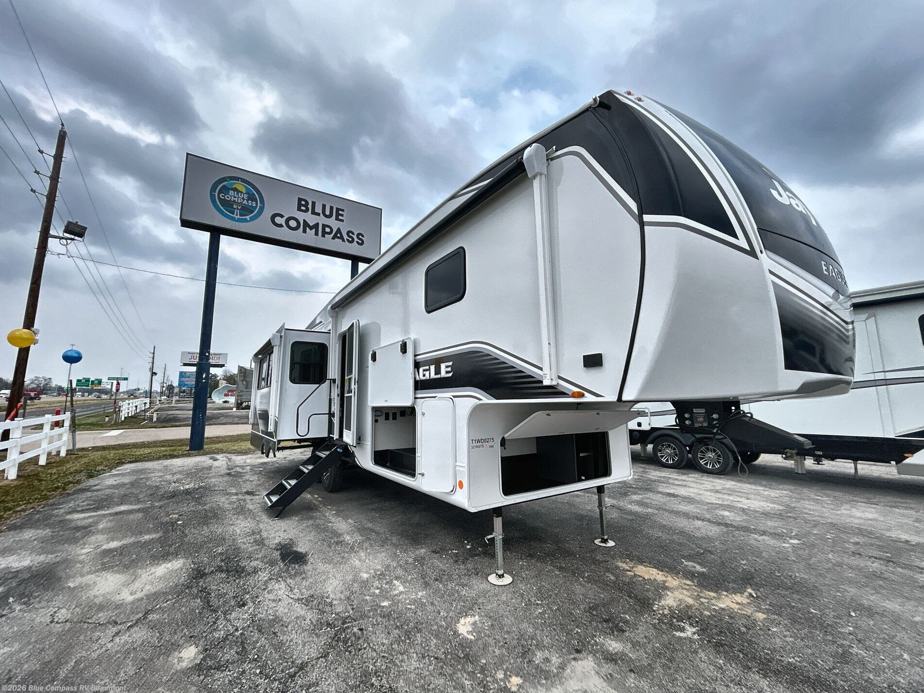 2026 Eagle 321RSTS by Jayco from Blue Compass RV Beaumont in Vidor, Texas
