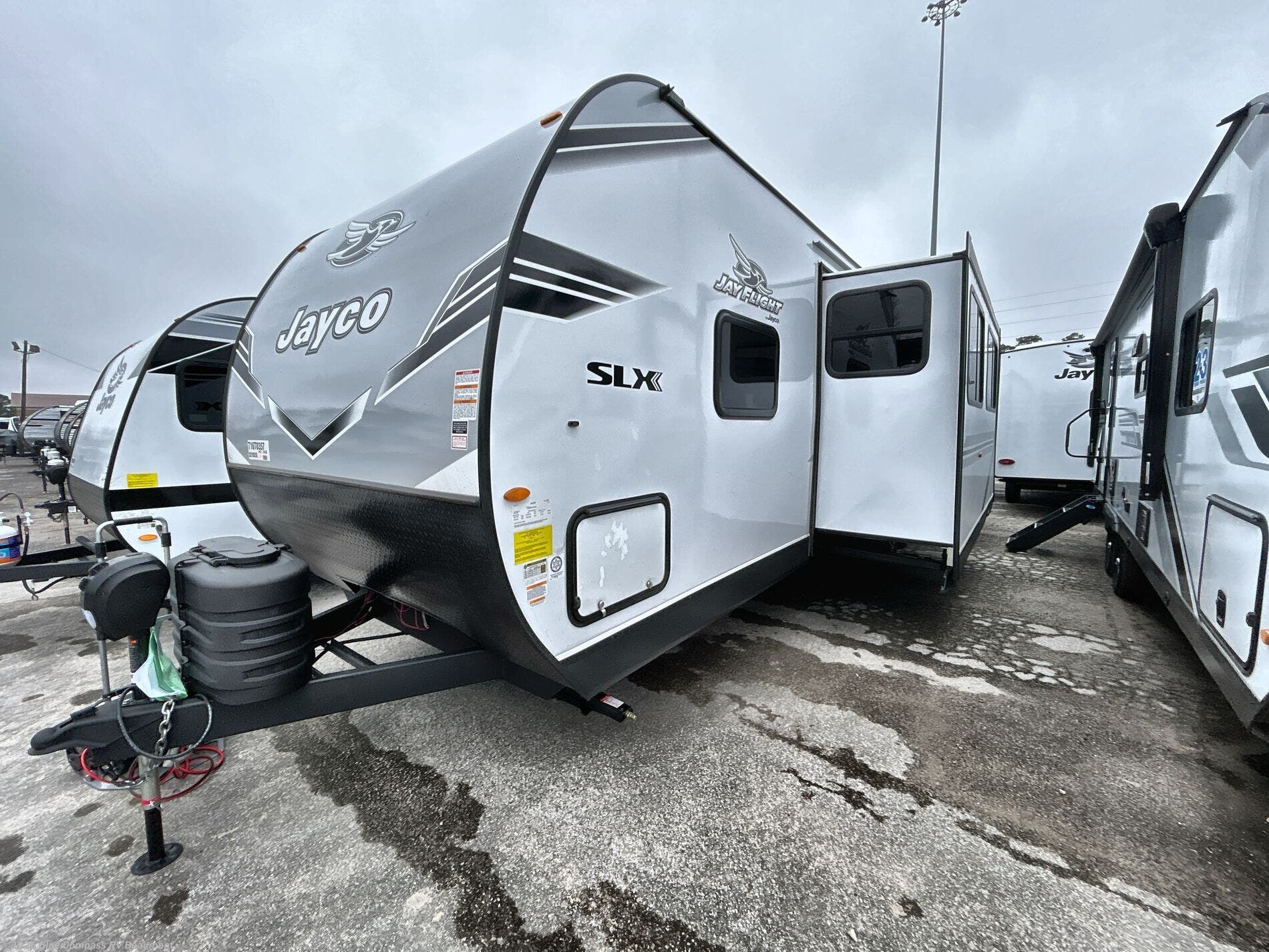 New 2026 Jayco Jay Flight SLX 321BDS available in Vidor, Texas