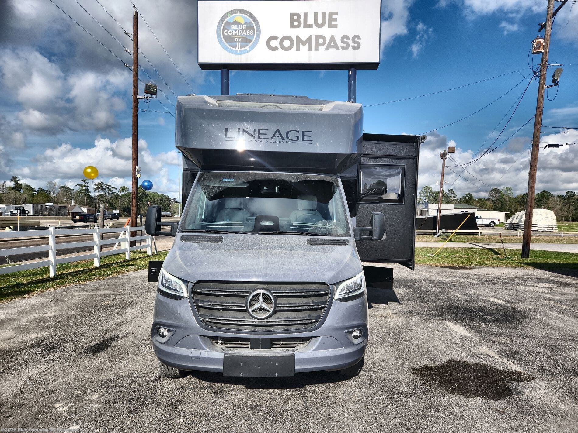 2026 Grand Design Lineage Series M 25FW - New Class C For Sale by Blue Compass RV Beaumont in Vidor, Texas